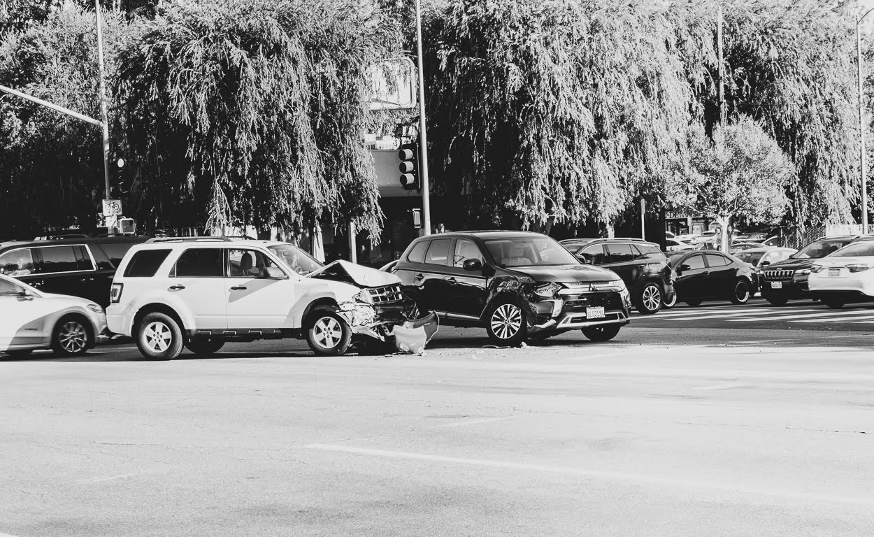 6.25 New Orleans, LA - Car Accident With Injuries on Ames Blvd