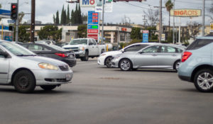 8.20 Gentilly, LA - Unidentified Victim Killed in Two-Vehicle Wreck on Gentilly Blvd