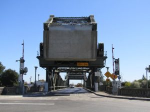 New Orleans, LA - Two Injured After Vehicles Dropped Due to Claiborne Bridge Malfunction