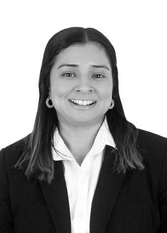 Nadia-Matamoros-paralegal